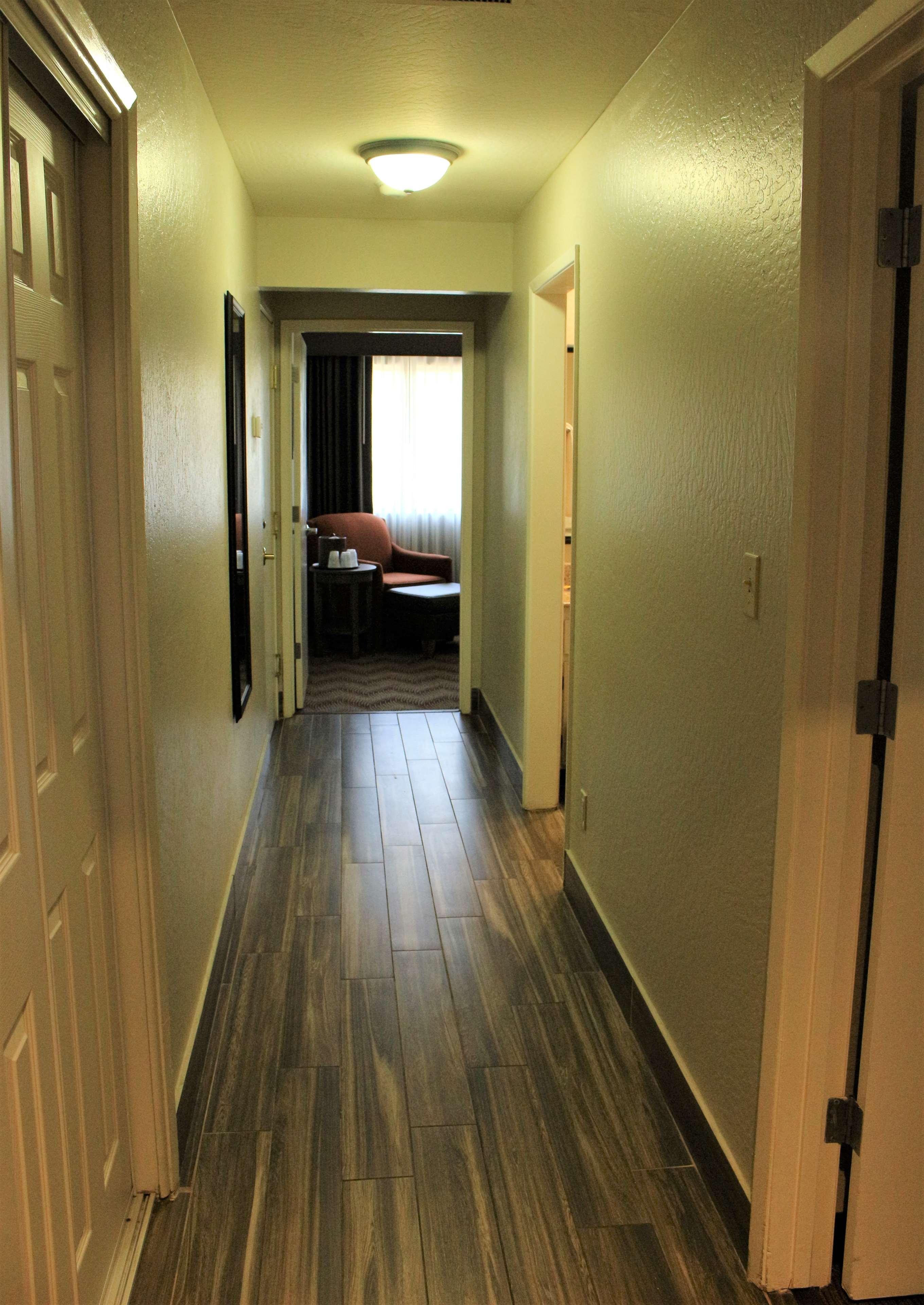 Best Western Plus Sonora Oaks Hotel And Conference Center Exterior photo