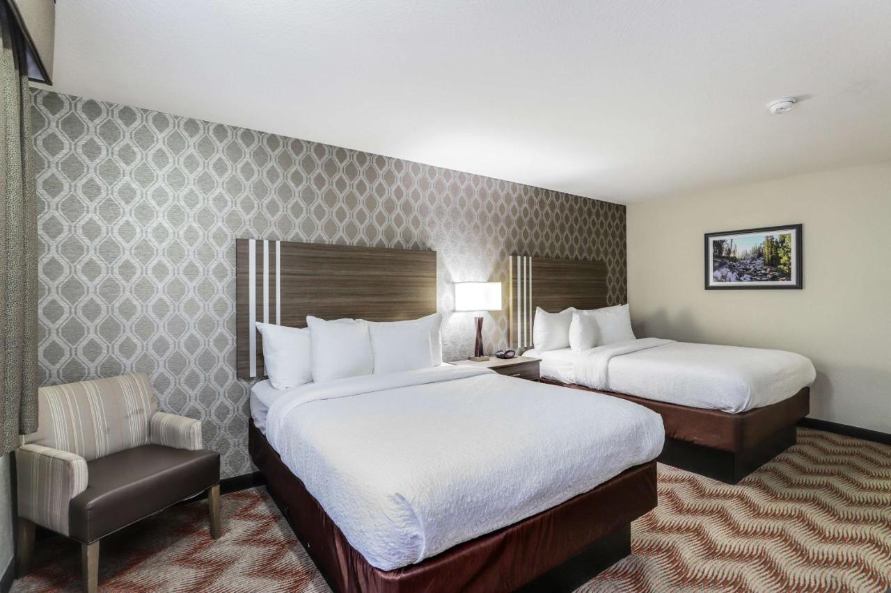 Best Western Plus Sonora Oaks Hotel And Conference Center Exterior photo